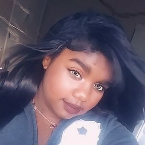 Meet your Posher, Màriah